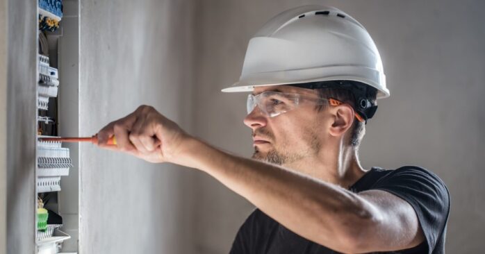 Choosing the Right Electrician