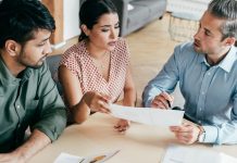 What To Expect When First Meeting With A Family Law Attorney – 2025 Guide