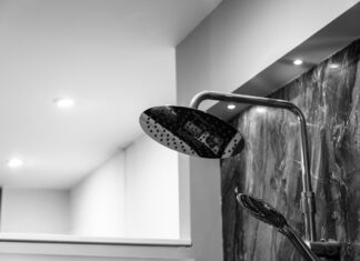 Benefits of Prefabricated Shower Kits for Small Spaces shower kits